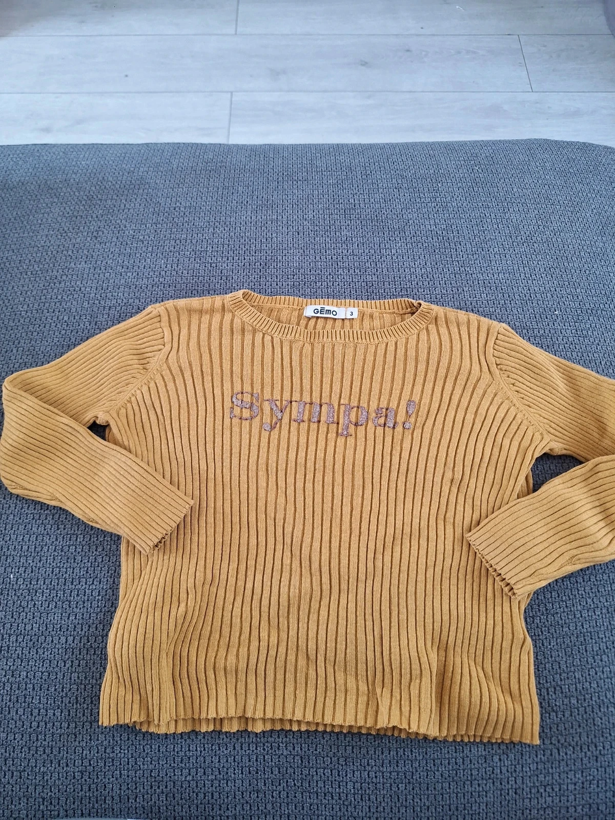 Pull 3 ans Gémo jaune moutarde